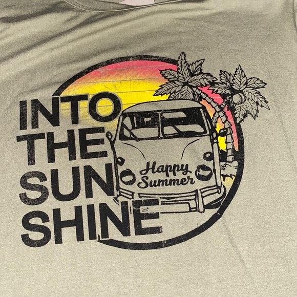 Crop top - Picture 3 of 3